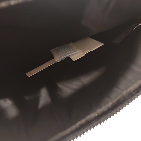 Marc Jacobs Leopard Print Quilted 13" Tablet Case - Picture 6 of 7